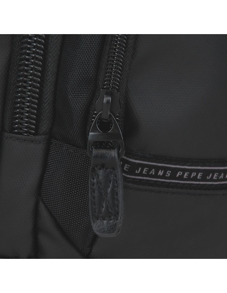 7047144 RIÑONERA PJL STRATFORD NEGRO 7047144 RIÑONERA PJL STRATFORD NEGRO