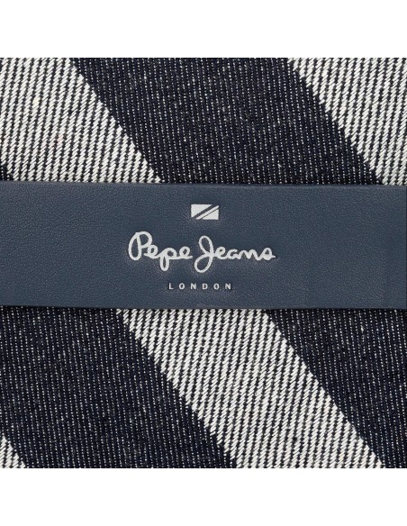 7936031 PORTAORDENADOR ADAP. 2C. C/BANDOLERA PJL CELINE 7936031 PORTAORDENADOR ADAP. 2C. C/BANDOLERA PJL CELINE