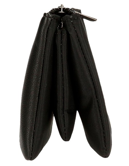 7094343 NECESER 3C. PJL CHRISTINE NEGRO