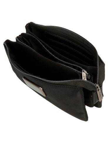 7094343 NECESER 3C. PJL CHRISTINE NEGRO