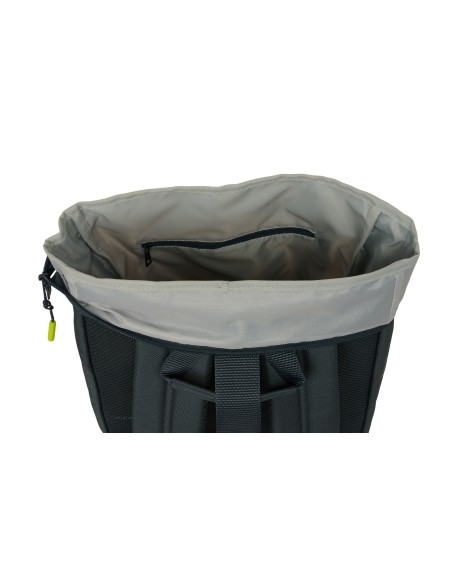 MOCHILA SOLAPA PARA PORTATIL 15,6'' REAL MADRID EQUIP. 25/26 MOCHILA SOLAPA PARA PORTATIL 15,6'' REAL MADRID EQUIP. 25/26