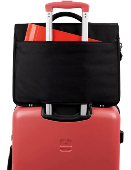 Maletín Gabol Stark con 3 compartimento y capacidad para portátil de 15.6" Maletín Gabol Stark con 3 compartimento y capacidad para portátil de 15.6"