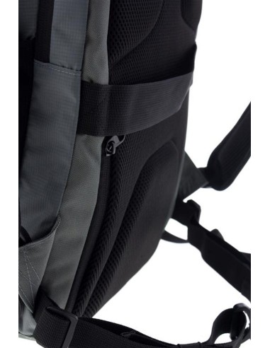 Mochila Tres Compartimentos Gladiator Boreal Gris | Comprar Mochila...