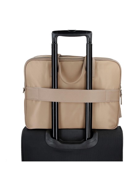 5266622 PORTAORDENADOR .ADAP. 2C. EL POTRO LANA BEIGE 5266622 PORTAORDENADOR .ADAP. 2C. EL POTRO LANA BEIGE