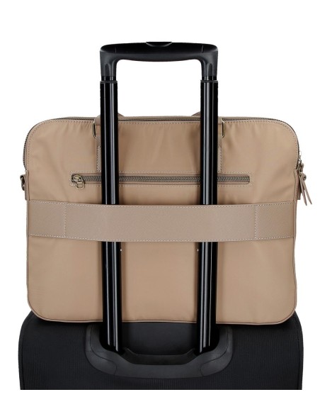 5266022 PORTAORDENADOR ADAP.EL POTRO LANA BEIGE 5266022 PORTAORDENADOR ADAP.EL POTRO LANA BEIGE